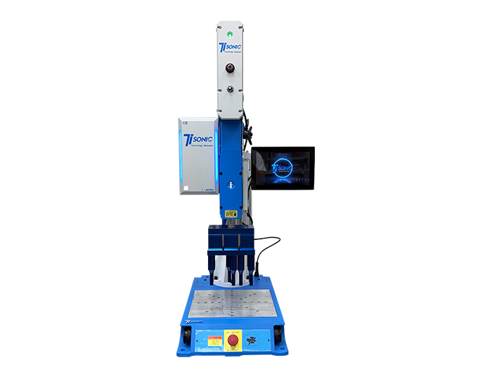 Ultrasonic welding machine